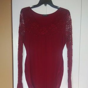 Dress with lace